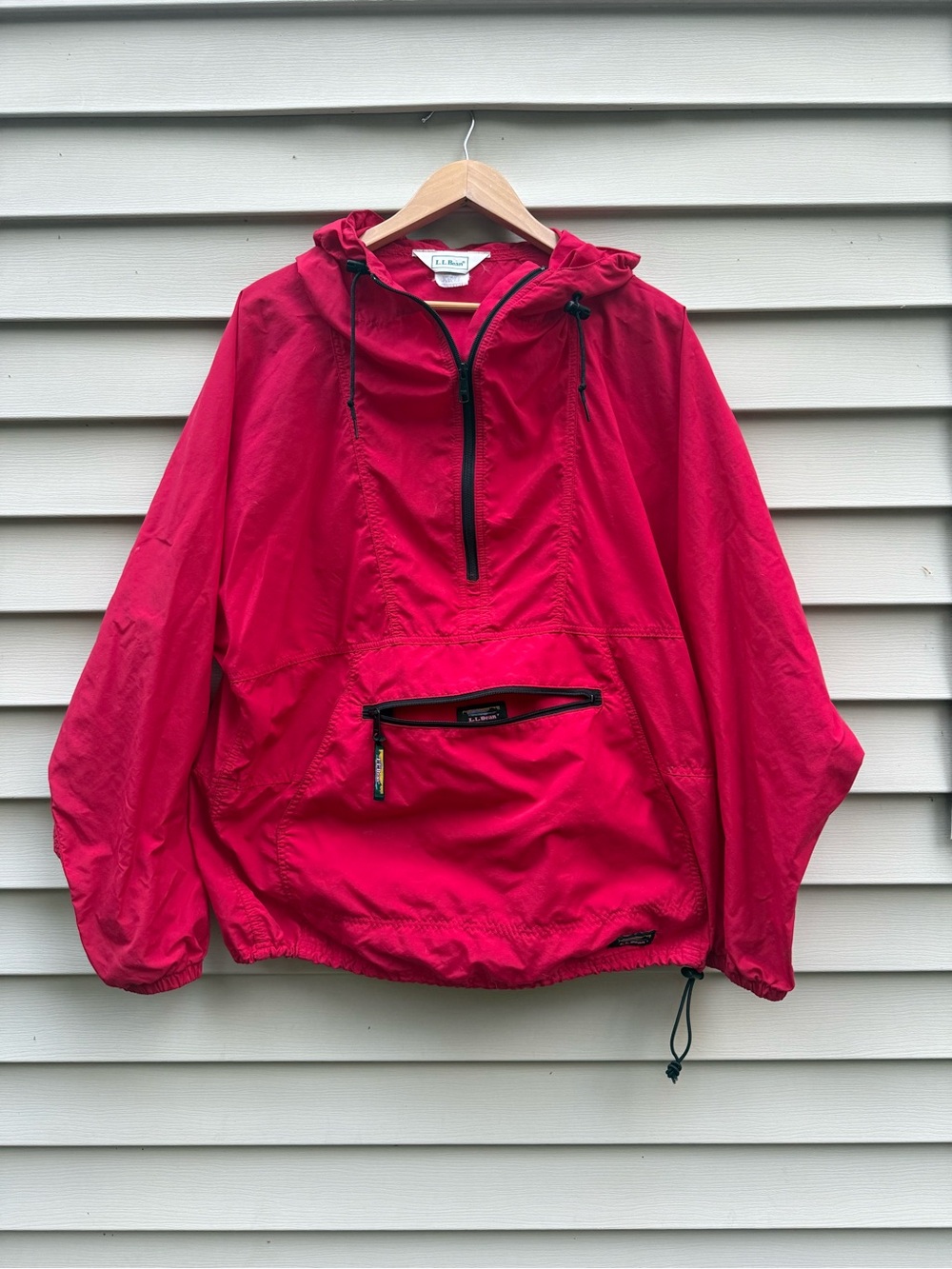 Vintage L.L. Bean Red Hooded Anorak Jacket Men Size L Made in USA  Windbreaker